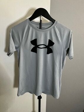 Under Armour Boys Tech Big Logo Short Sleeve Shirt - Youth Large